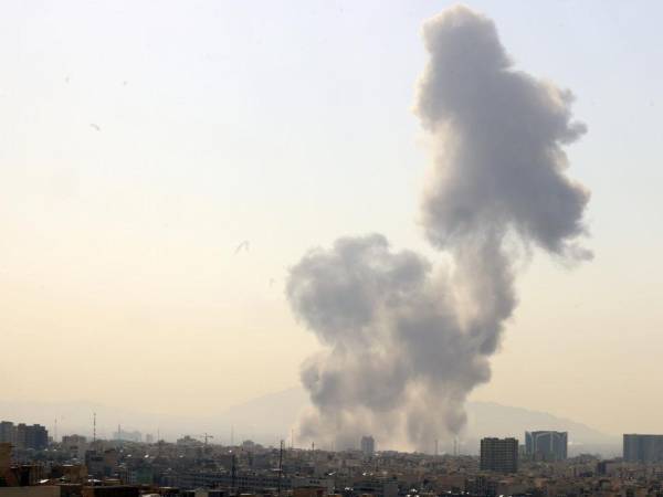 Las Fuerzas Armadas estadounidenses también han anunciado como novedad el uso de los B-52 para atacar objetivos iraníes.