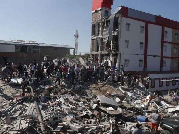 Las autoridades continúan realizando labores de evaluación de daños y atención de las personas afectadas.
