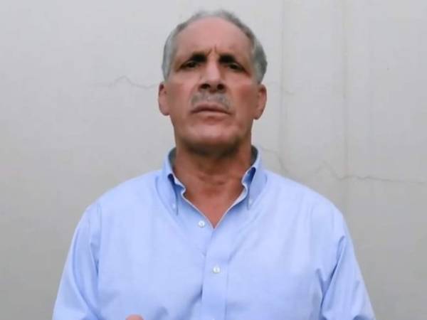 El precandidato presidencial Nasry Asfura posteó un video en Facebook donde invita a todos a votar este domingo. Foto: Captura de video.