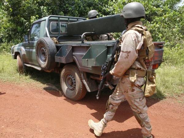 Secuestran a 30 estudiantes en el noreste de Nigeria en un ataque atribuido a Boko Haram.