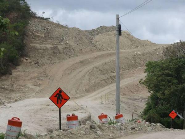La expropiación por utilidad pública ya fue publicada en La Gaceta y permitirá a la SIT disponer de terrenos necesarios para continuar la construcción de los 8.6 kilómetros de carretera que conectarán la salida al sur.