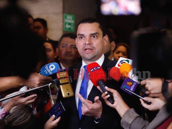 Tomás Zambrano es el líder de la bancada nacionalista del Partido Nacional.