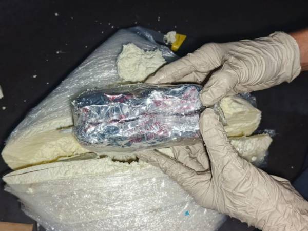 En Honduras se han reportado casos sobre la modalidad de traficar drogas por medio de encomiendas para camuflar la actividad ilícita.