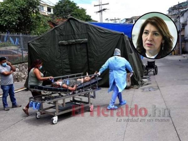 Alba Consuelo Flores, ministra de Salud, se refirió a la baja de casos de covid-19 en los hospitales, pero al mencionar las cifras admitió que sí hubo un colapso en la red hospitalaria. Foto: EL HERALDO.