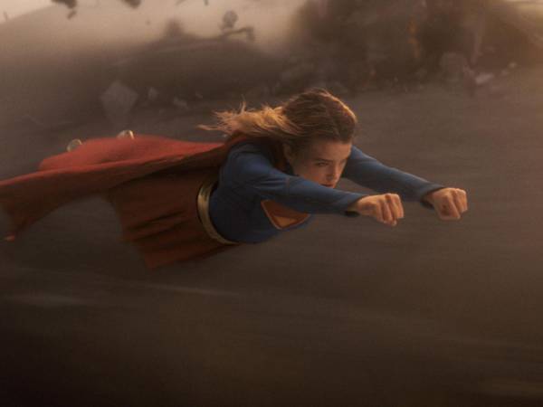 Mientras atraviesa sus propios conflictos, Supergirl no olvidará que su poder es para ayudar, y se embarcará en una misión de aventura y venganza.