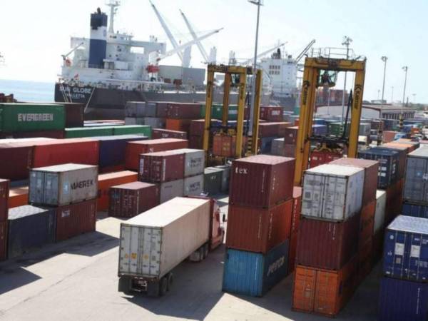 A $8,233.7 millones ascendió el déficit comercial de Honduras al cierre de 2025, pero denotó una reducción interanual de apenas $375.1 millones.