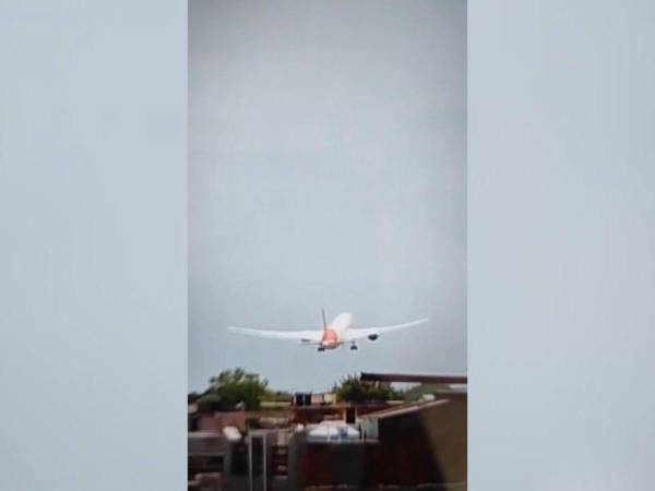 El accidente está bajo investigación, según confirmaron las autoridades aeronáuticas y el Gobierno.