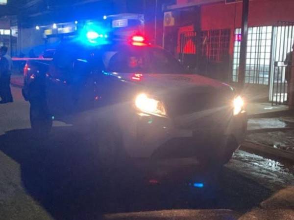 A causa de los múltiples impactos de bala, el hombre murió de forma inmediata en el lugar, sin que pudiera recibir asistencia médica.