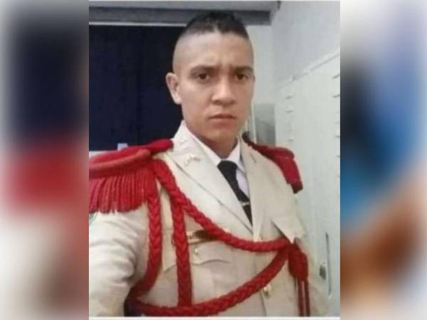 Julio Ernesto Cáceres Sánchez, el subinspector de la Policía Nacional murió la mañana de este domingo.