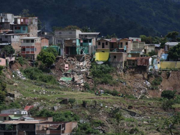 Las fuertes lluvias mantienen en riesgo a familias de El Reparto, Cerrito Blanco y la Guillén, donde los suelos están saturados.