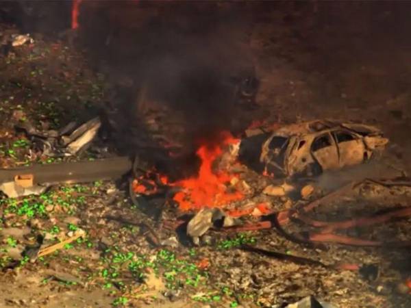 Al menos 19 desaparecidos y varios muertos por una explosión en fábrica de bombas en Estados Unidos.