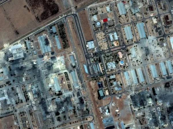 Estados Unidos lanzó nuevos bombardeos contra Irán en respuesta a un presunto ataque contra sus fuerzas .