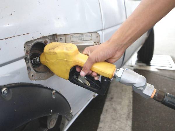 Los hondureños volverán a sufrir este lunes otro aumento.