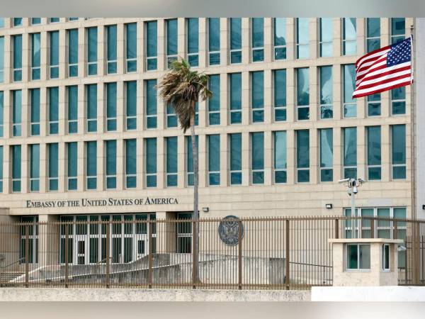 El Gobierno cubano calificó de mediocre panfleto el reporte de EE UU sobre presunta injerencia y acusó a Washington de financiar la subversión