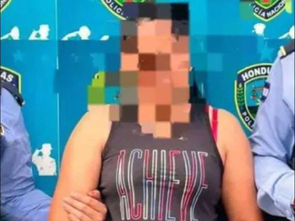 La mujer fue remitida a la autoridad judicial competente para continuar con el proceso legal correspondiente.