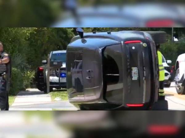 Woods viajaba solo en el momento del accidente.