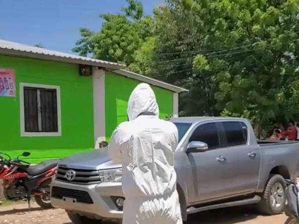 Lourdes Yamileth Elvir Flores, de unos 38 años de edad, fue asesinada en el interior de su casa.