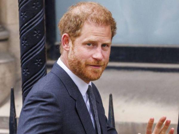 El príncipe Harry enfrente varios juicios contra algunos medios británicos.