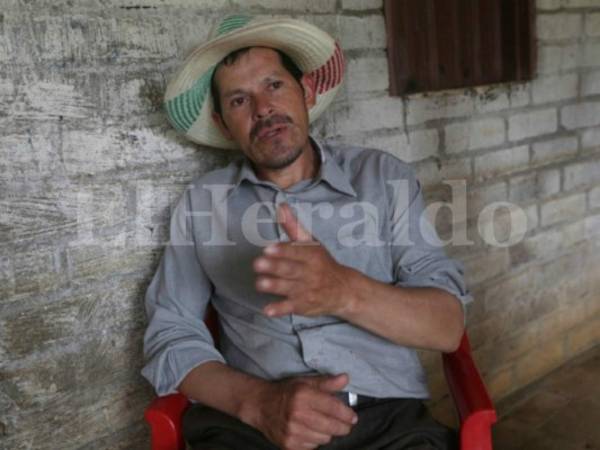 El líder comunitario Carlos Argueta ha luchado porque Honduras responda ante las necesidades que existen en los exbolsones. Foto: Johny Magallanes/ELHERALDO