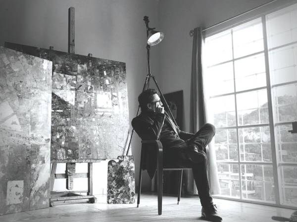 Hace 40 años, Orlando Roque decidió cruzar las puertas de Bellas Artes, impulsado por su necesidad de pintar y el deseo de respaldar esa vocación con una formación académica.