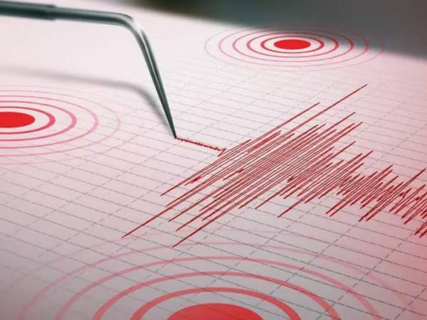 De momento no se reportan daños a infraestructuras o personas lesionadas por el sismo.