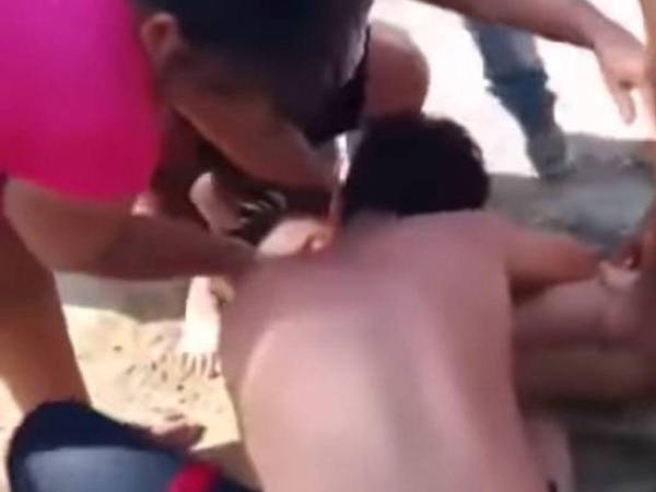 Una de las víctimas sería un adolescente que se encontraba con su familia en La Flecha; la otra, un hombre de 37 años, murió en el río Chamelecón, en Monte Grande.