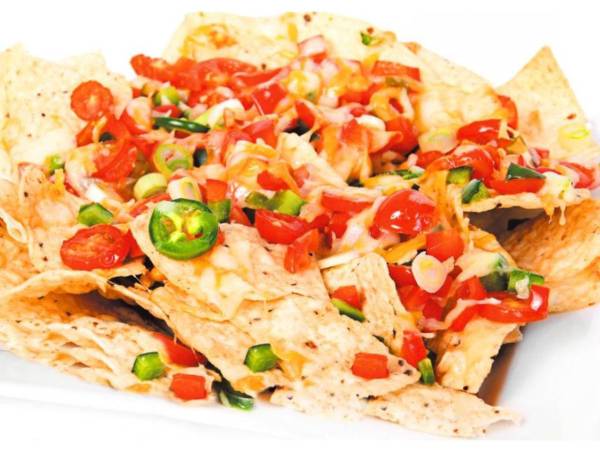 Nachos caseros, una excelente alternativa: fáciles de preparar, versátiles y perfectos para disfrutar en familia.