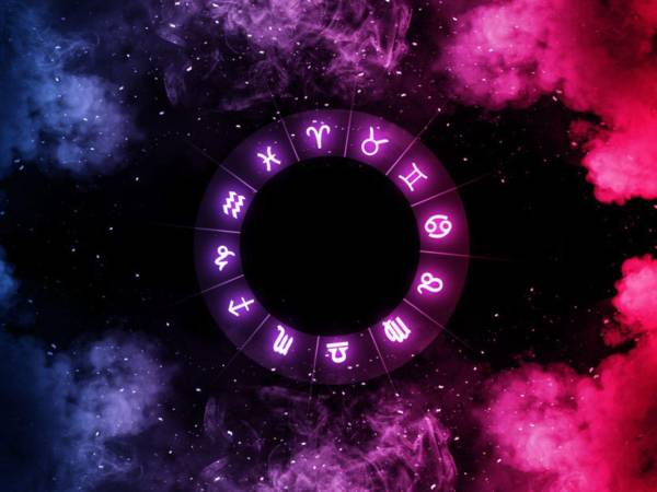 Descubre tu horóscopo diario del martes 7 de octubre de 2025 y conoce cómo influirán los astros en tu amor, trabajo y bienestar.