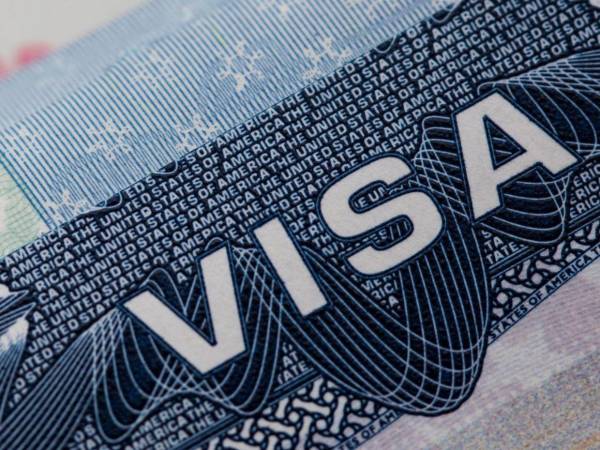 La exención de visa quedará para casos específicos y en ciertas categorías.