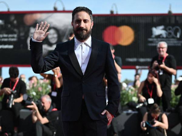 “El Conde” del chileno <b>Pablo</b> <b>Larraín</b>, presenta al dictador Augusto Pinochet como un vampiro.