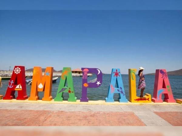 Amapala, en el departamento de Valle, es uno de los destinos turísticos más representativos de la zona sur de Honduras y una opción para quienes buscan combinar playas, naturaleza, gastronomía, historia y actividades al aire libre durante sus vacaciones de la Semana Morazánica.