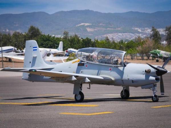 Con una inversión que supera los 73 millones de lempiras, la Fuerza Aérea recuperó uno de los cuatro Tucanos operativos.