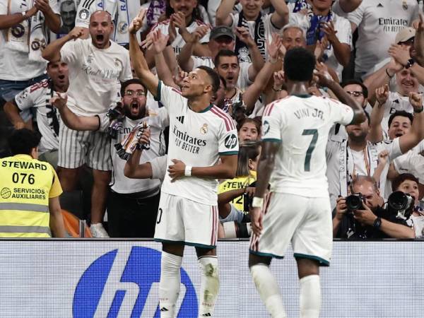 Imágenes del desarrollo del partido.