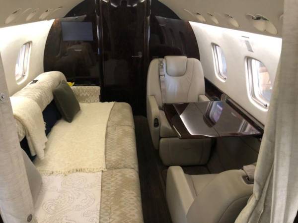 Luego de que EL HERALDO confirmara de manera exclusiva que el avión presidencial de Honduras no se venderá, pese a la promesa de campaña del actual gobierno, la aeronave ha vuelto a causar revuelo entre los hondureños. Aquí te mostramos cómo luce su interior.