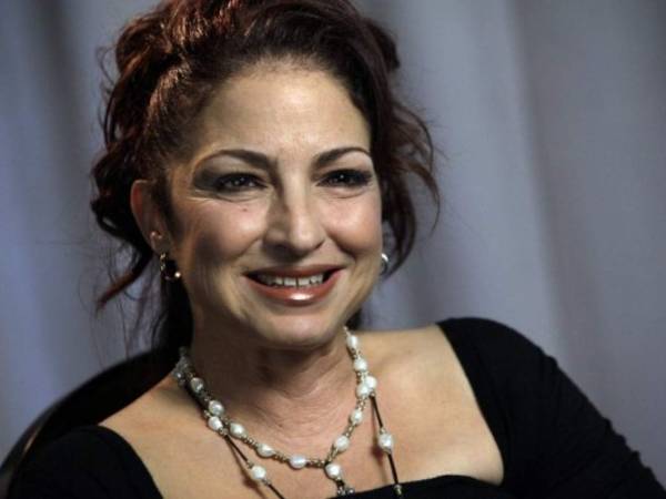 La superestrella cubana-estadounidense habló por primera vez públicamente sobre el abuso.