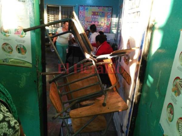 Muchos se cuestionaron donde queda la extensión de una hora que hizo el TSE hasta las cinco de la tarde para ejercer el sufragio. (Foto: El Heraldo Honduras/ Noticias Honduras hoy)
