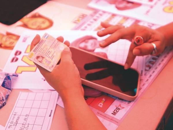 El RNP confirmó que apenas 2,750 jóvenes se enrolaron al cierre del plazo, dejando una baja participación de nuevos votantes en el padrón electoral.