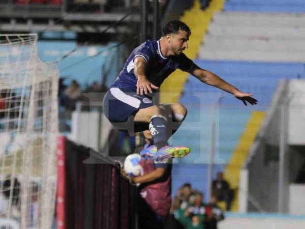 Imágenes del desarrollo del partido.