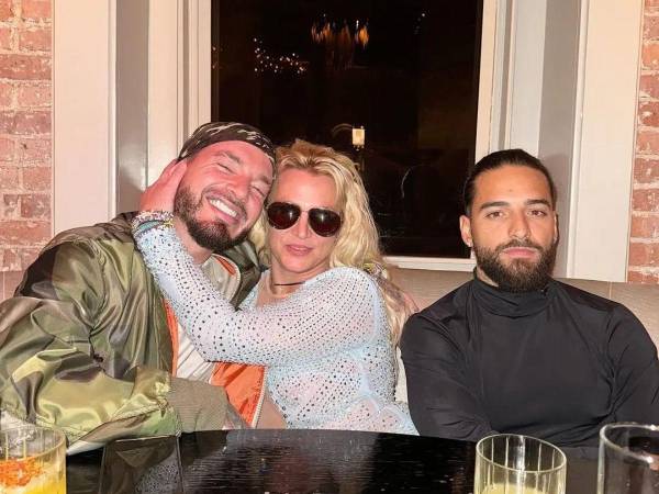 Los artistas compartieron una noche de sushi en Nueva York.