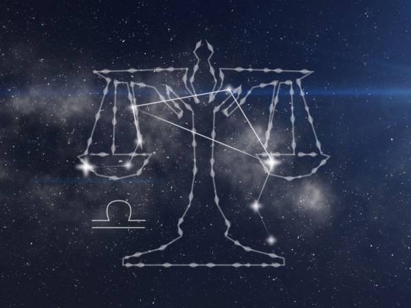 De los celos en Capricornio a las buenas noticias en Acuario: así influyen hoy los astros en cada signo del zodiaco.