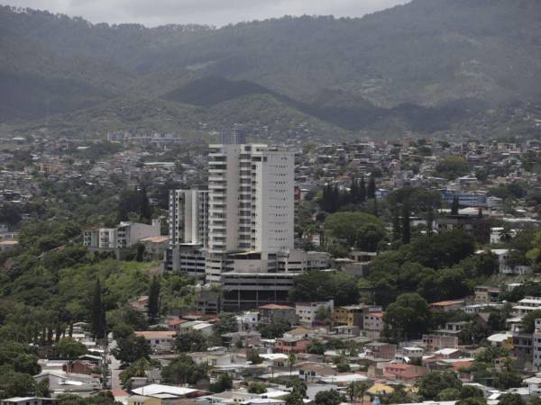 El ingreso de una onda tropical dejará lluvias este martes en el oriente, sur y suroccidente de Honduras, mientras el resto del país mantendrá condiciones secas.
