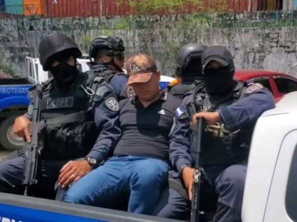 Las autoridades no detallaron la identidad del sospechoso capturado en Corinto tras cinco días de la massacre.