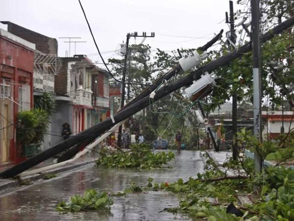 Cuba fue el último país este miércoles en sentir la intensidad del huracán Melissa, que sembró destrucción a su paso por el oriente de la isla.
