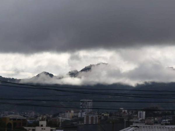 Los vientos del noreste asociados a una masa de aire frío provocarán este domingo.
