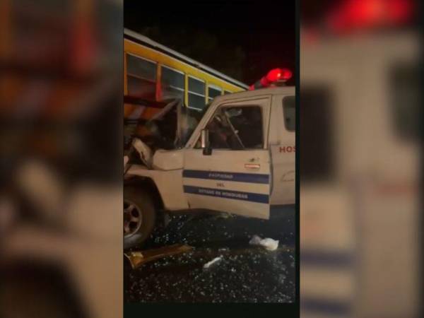Ambulancia que trasladaba heridos de Santa Bárbara sufre accidente en Cofradía