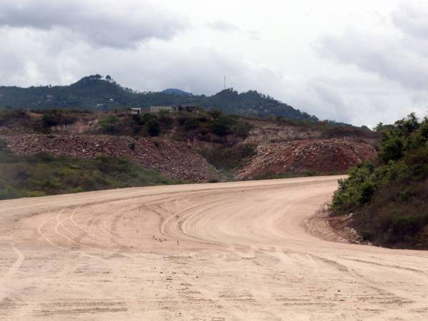 El proyecto del libramiento que conectará el Anillo Periférico con la carretera CA-5 Sur registra un avance físico del 8.17%, de acuerdo con información proporcionada por la Secretaría de Infraestructura y Transporte (SIT) a EL HERALDO. Así luce hasta ahora.