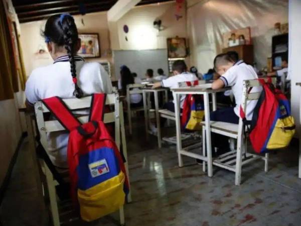 Rodríguez además señaló que la malnutrición de los niños menores de 5 años en Venezuela alcanza el 1,5 %.