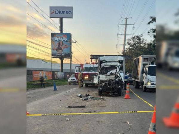 La víctima impactó con su camión en una rastra que trasladaba caña y murió en el lugar.