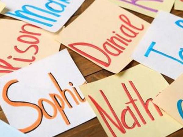 Estos nombres nunca se debieron haber inscrito, dijo en una entrevista con EFE el director general del Registro del Estado Civil paraguayo, Maximiliano Ayala. Pero no había mano dura, agregó.