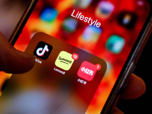 Xiaohongshu, la red social con más de 300 millones de usuarios activos, enfrenta advertencias de Pekín por incumplir sus responsabilidades de control de contenido en búsquedas y listas de tendencias.